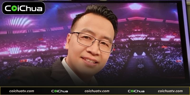 BLV Tạ Biển Thủ với phong cách bình luận chuyên nghiệp