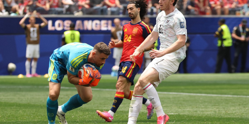 thủ môn Tây Ban Nha phá kỷ lục giữ sạch lưới ở World Cup 2026 4 1